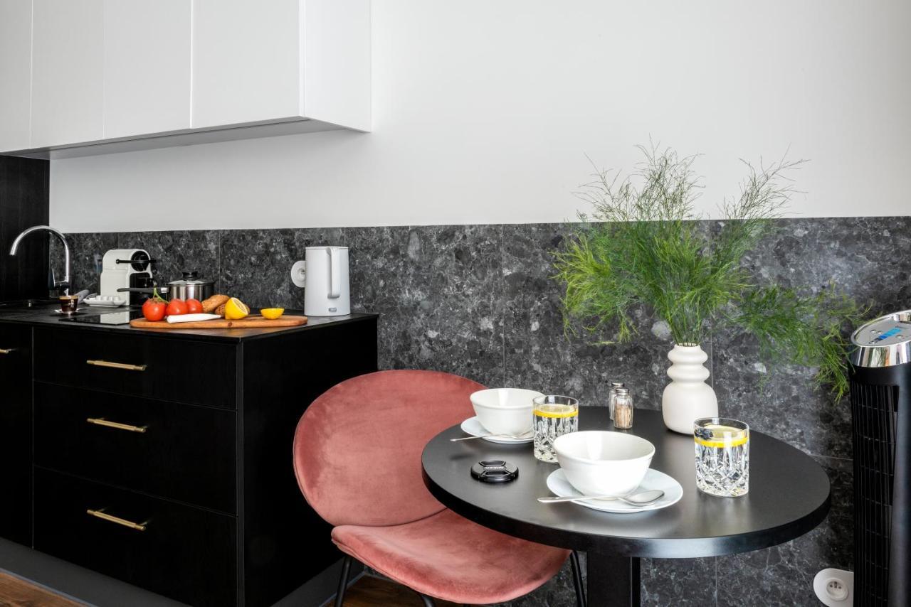 Apartamenty-Wroc Ksiecia Witolda By The River Wrocław Exteriör bild
