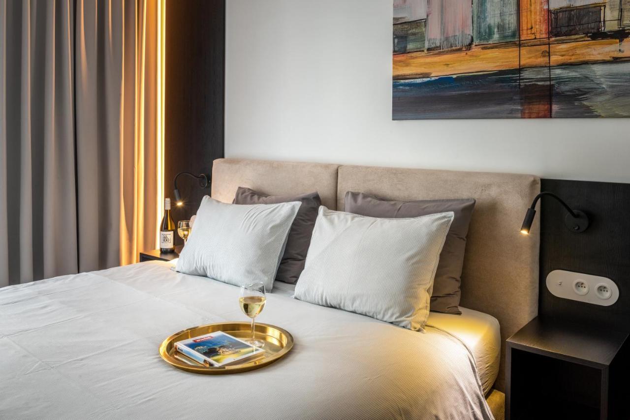 Apartamenty-Wroc Ksiecia Witolda By The River Wrocław Exteriör bild