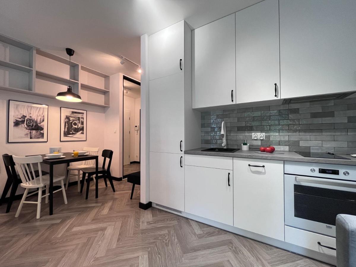 Apartamenty-Wroc Ksiecia Witolda By The River Wrocław Exteriör bild