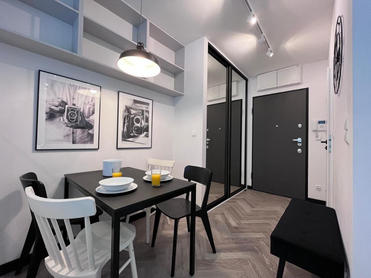 Apartamenty-Wroc Ksiecia Witolda By The River Wrocław Exteriör bild